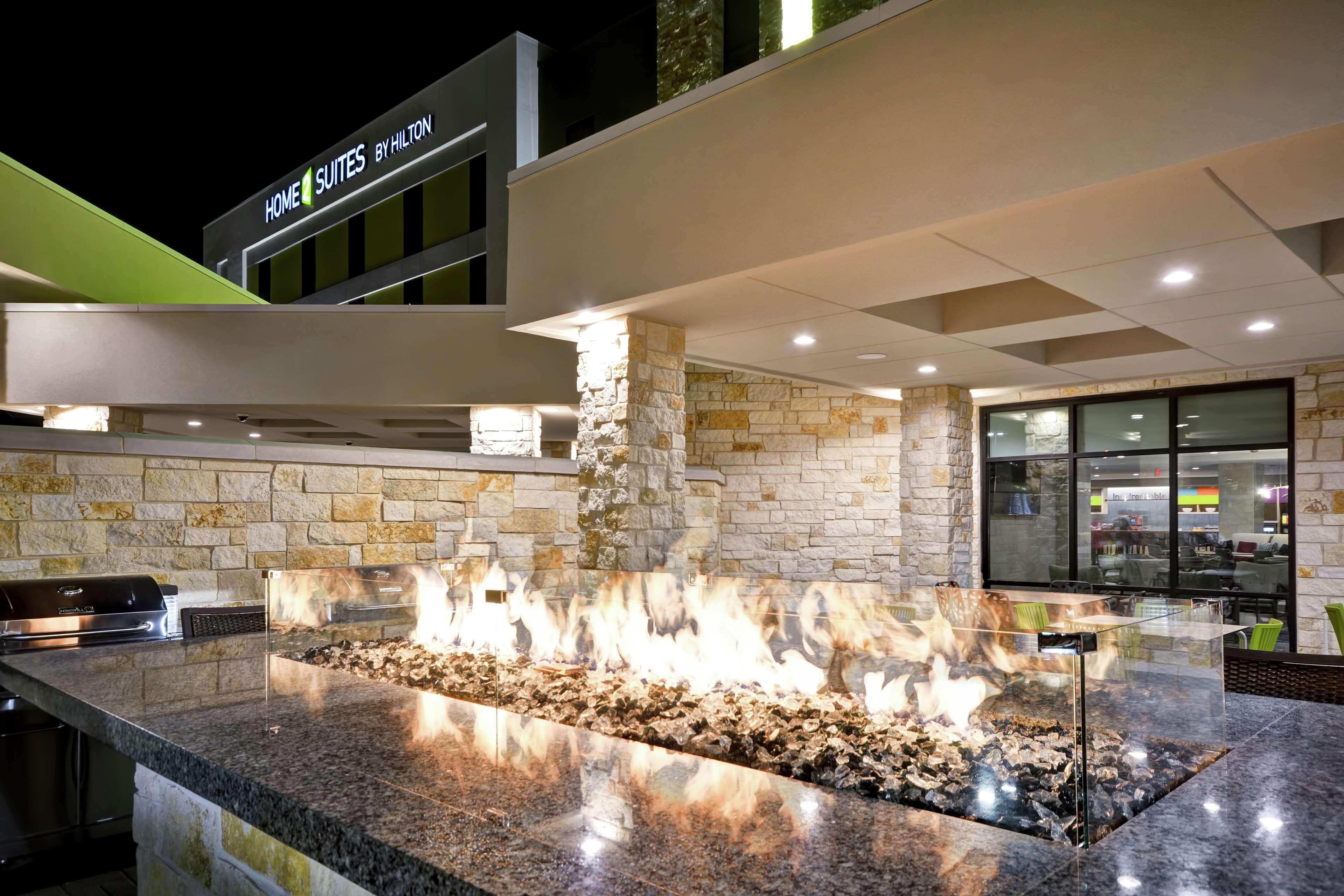 Home2 Suites Plano Legacy West Extérieur photo